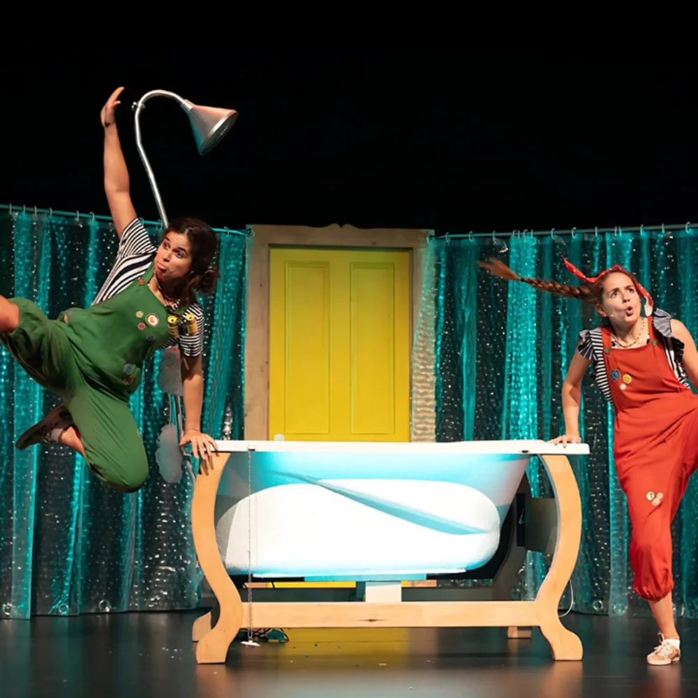 juju-et-marcelle---et-l'incroyable-heure-du-bain-vertical