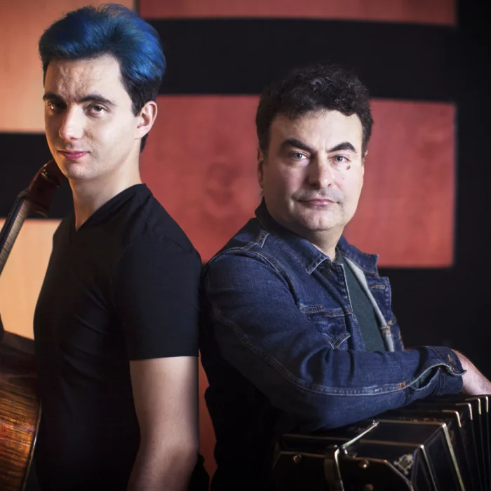 tango-virtuoso-vertical