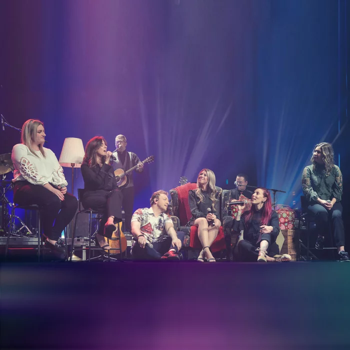 l'ensemble-en-direct-de-l'univers-vertical