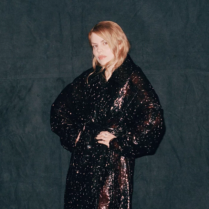 coeur-de-pirate-vertical